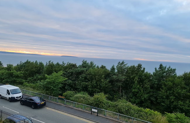 4Br Stunning Sea View Escape-near Snowdonia & Coastal Trails - Photo 32