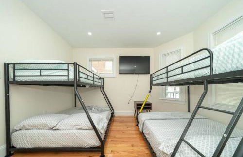 80-2 4BR Boston - Bright Family Stay near PJP II Park - Foto 23