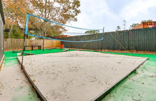 Pool, Hot Tub and Backyard Fun! Savannah Retreat - Foto 35