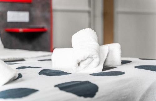 Private Studio in Dudley,Kitchen&Bathroom,Sleeps 1 - Photo 12