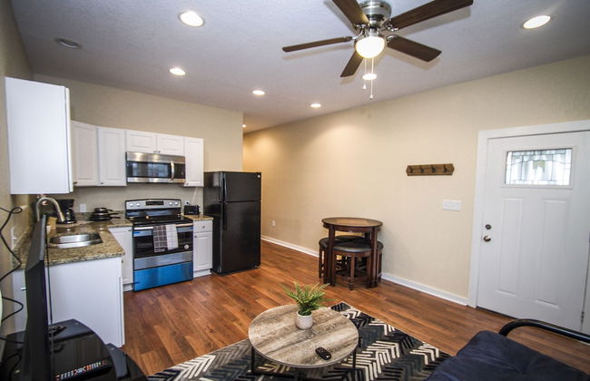 Renovated 2br/2ba Near Downtown - Foto 13