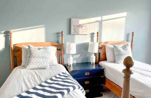 The Blueberry House - Spacious, Family & Pet-Friendly Retreat near Sebago Lake - Foto 30