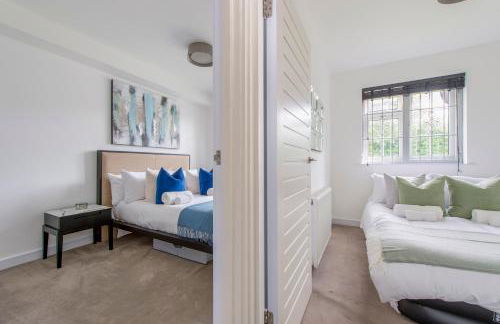 Modern 2BR Flat with 3 Beds Urban Getaway - Cherry - Foto 20