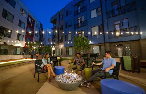 Free parking Gym & Pool Downtown at CityWay - Foto 4