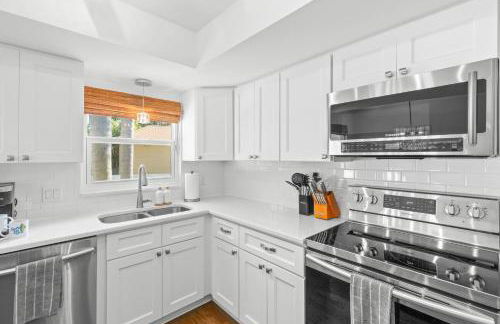 Family Oasis - Pool Hot Tub Games & Near Beach - Foto 19