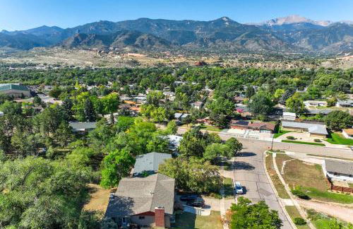 Sundance Retreat 2 King Beds Downtown & Kitchen - Foto 49