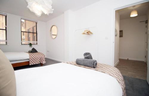 Modern Two BR | Free Parking - Foto 25