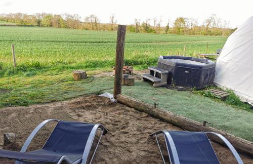 Dome One with Hot Tub, Lincoln, Projector, Firepit - Foto 10