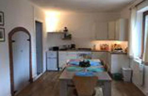 House - Sleeps 6 - Parking - Garden - Photo 13