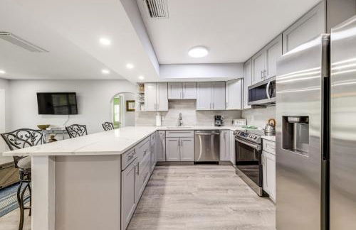 1 Mi to Lantana Municipal Beach Oasis with Pool! - Foto 10