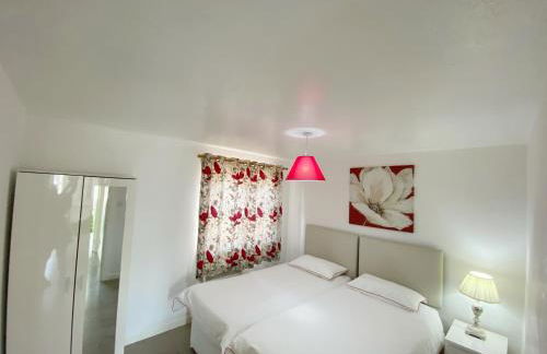 Central Stylish 2Bedroom flat with free parking - Foto 11