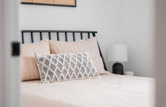 Japandi, 3BD Townhome Near Downtown, Beach and Wineries - Foto 35