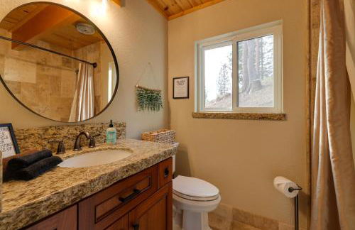 Hot Tub and Scenic Views Luxury Twain Harte Cabin! - Photo 24