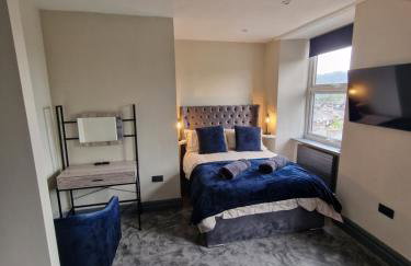 Townhouse - 6 Bed Hot Tub House - Photo 29