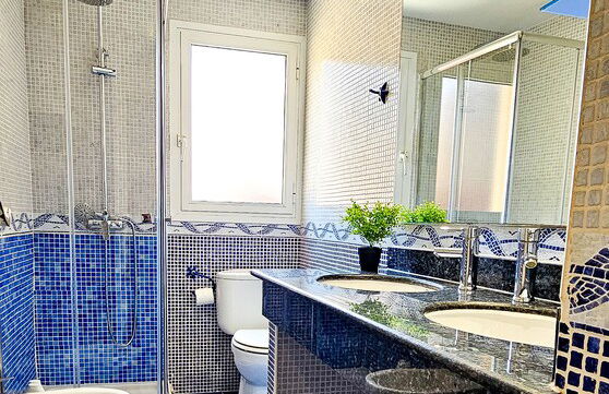 Your Home In Valencia - Photo 25