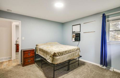 Peaceful Retreat with Yard 2 Mi to Pewaukee Lake! - Foto 22