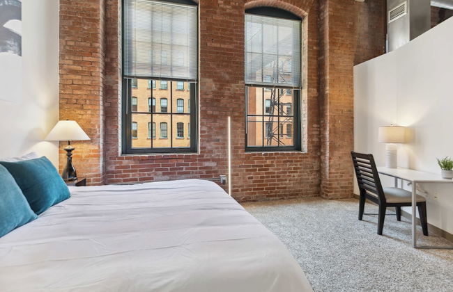 Historic Loft Retreat With Pool - Foto 3