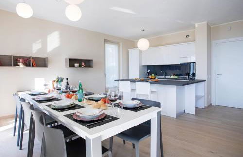 Ossuccio Grande C home with pool sleeps 12 by Italian Apartments - Foto 56