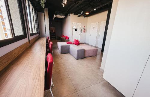 BE Deodoro, prédio novo! completo, com piscina e academia, perto do mercado público - Foto 25