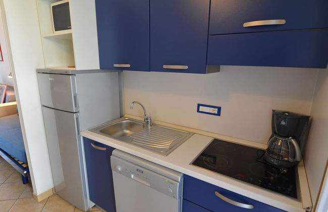 Nicely Furnished Apartment with AC near Beach - Foto 6