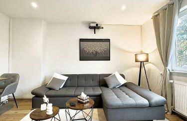 REGENCY Apartments - Traumhafte zentrale 40m2 Wohnung mit Kinoleinwand, WiFi und Netflix - Foto 2