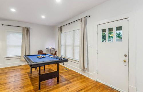 CollegeHill ~ King, Firepit, Theater ~ NearWesley - Foto 26