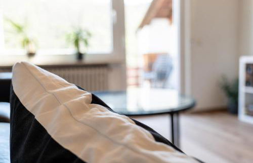 Riesling Appartement for 2 - 4 People - Billiards - Balcony with Mosel View - Parking - Wine Barrel Bar - Fully Equipped Kitchen - Netflix - WaipuTV - 3 km from Cochem - Foto 17