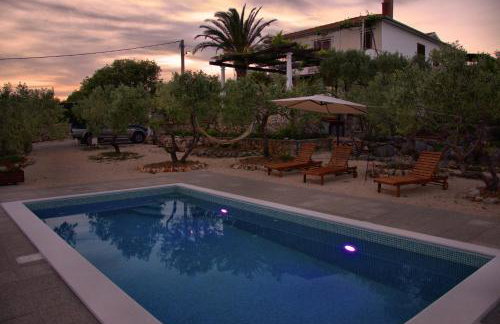 Tvrdic Honey - Photo 24