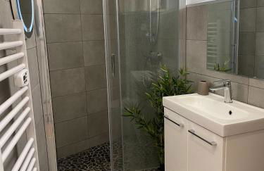 Escapade Ardéchoise - Parking Gratuit - Château à 2 pas - Foto 11