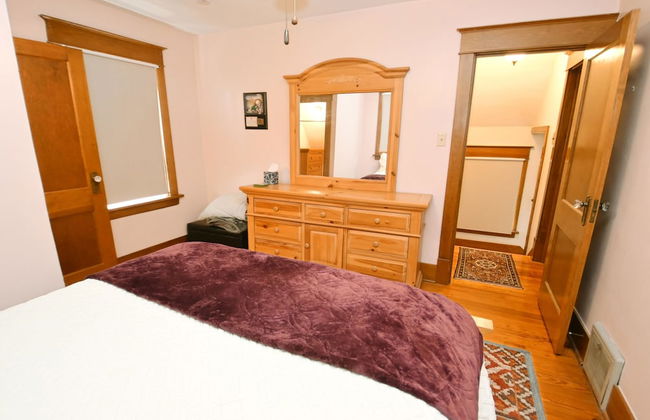 Updated Bungalow Steps to Notre Dame 410 - Foto 22