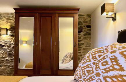 Cambrian Cottages - Charming Countryside Barn - Photo 27