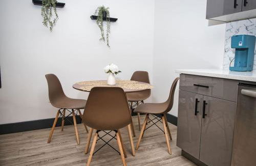 Excellent Location-20 Minutes to NYC-Free Parking - Foto 5