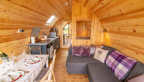 Farragon Luxury Glamping Pod with Hot Tub & Pet Friendly at Pitilie Pods - Foto 2