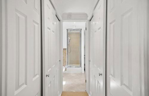 PRIME 3 BED HOUSE to BICESTER OUTLET for 8 People by Platinum Key Properties - Foto 25