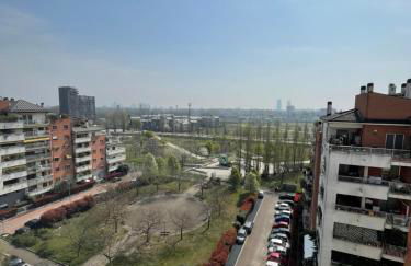 Elegant Apartment in Milan with Panoramic Terrace - Foto 8