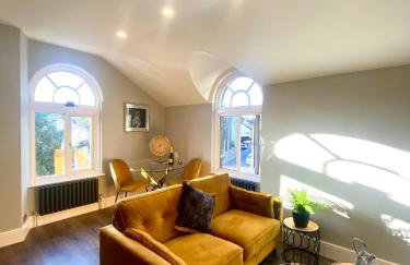 3 West End Boutique Apartment - Photo 1