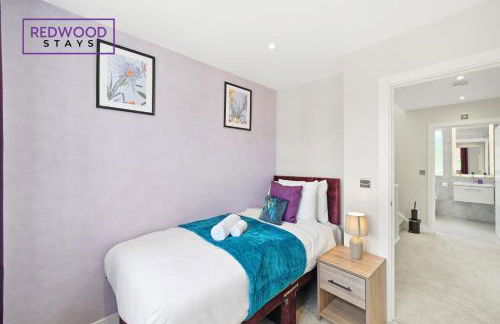 Spacious 4 Bedroom 2 Bath Serviced Home For Contractors & Families with X2 Free Parking Spaces, Fast WiFi - Hosted By Redwood Stays - Foto 42