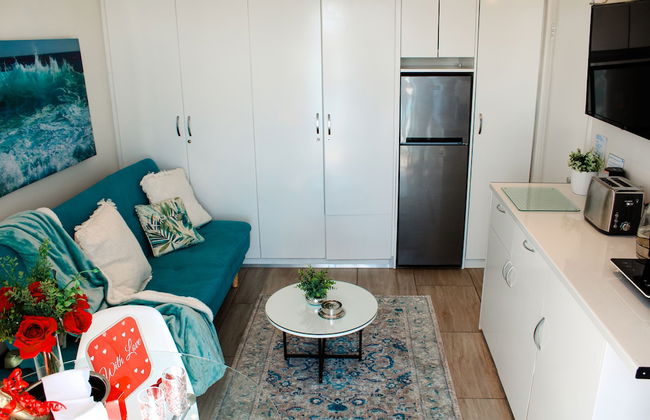 185 on Beach Boutique Suites and Apartments - Photo 19