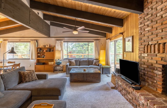 Fawn by Avantstay Secluded Cabin w Large Deck Surrounded by Forest - Foto 6