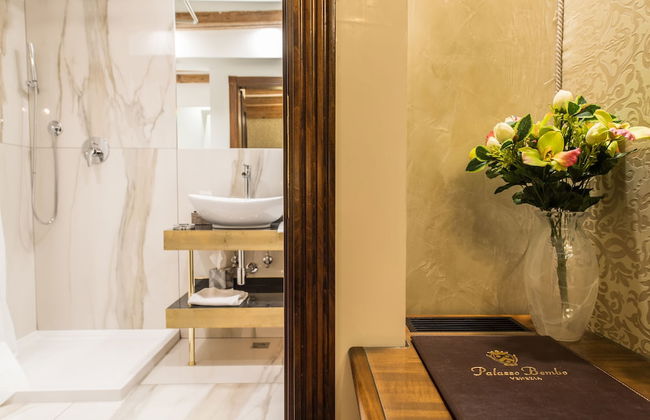 Palazzo Bembo - Exclusive Accommodation - Photo 15