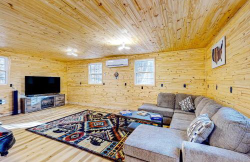 12 Mi to Downtown Hot Tub, Fire Pit Game Room! - Foto 34