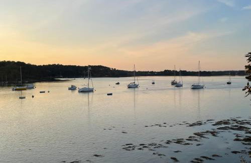 Les Hauts de Locmiquel apartment with private heated pool - Photo 41