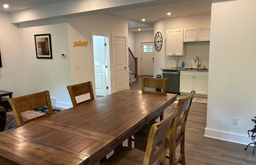 NEW 3 bedroom - Thoroughbred Farm & Lake Views! - Foto 31