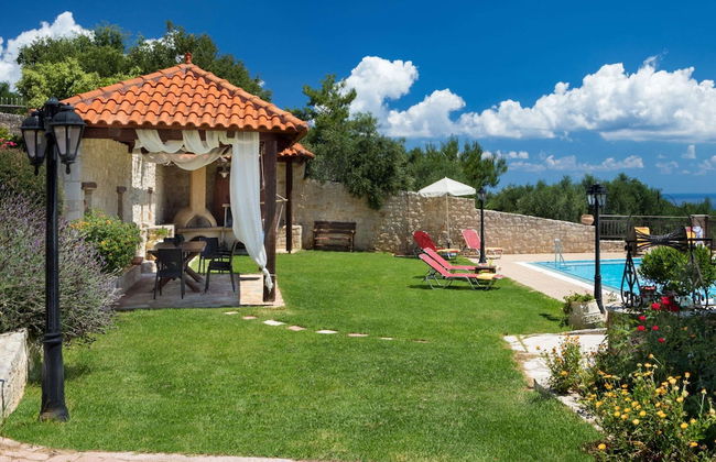 Villa in Tavronitis With Pool & Stunning Views - Photo 41