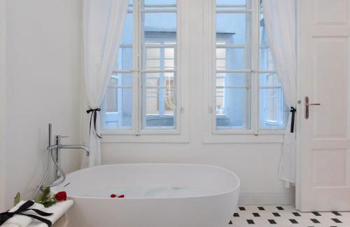 Jonathan Luxury Apartment Trieste Station - Foto 8