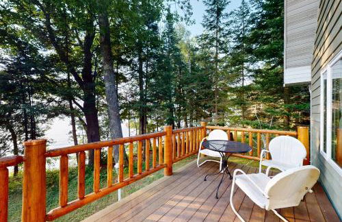 Cedar Perch Cabin - Photo 3