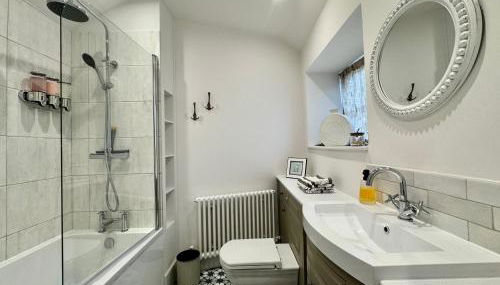 Cosy Rutland Cottage I 2BR I Near Stamford I Free private Parking by Belmont Places - Foto 5, towels, Shower