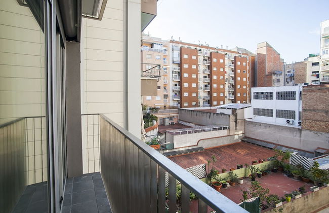 BBarcelona Gaudi Flats - Photo 43