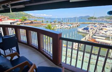 SUPER FLAT 180 graus em Angra dos Reis , Frente Mar na Marina Piratas com estacionamento - Foto 1