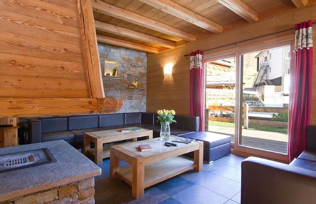 Chalet in Les Deux Alpes With Heated Pool - Photo 8